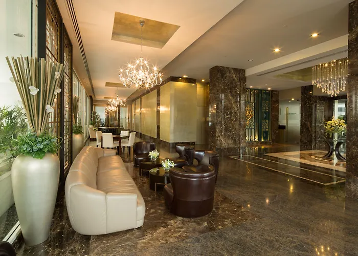Ivy Thonglor 55