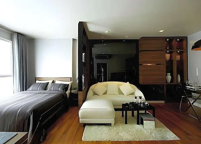 Ivy Thonglor 55 Bangkok