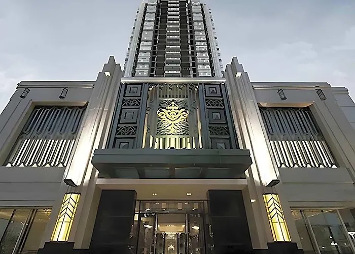 Ivy Thonglor 55