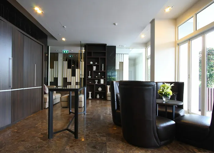 Ivy Thonglor 55 Aparthotel